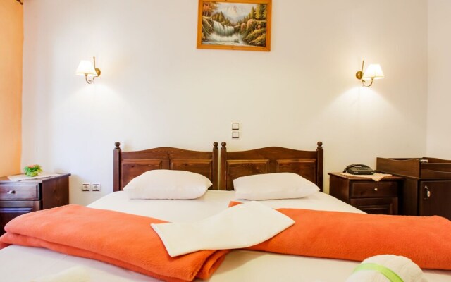 Simplistic Holiday Home in Stournareika With Balcony