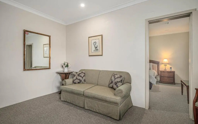 Best Western Cotswold Gardens