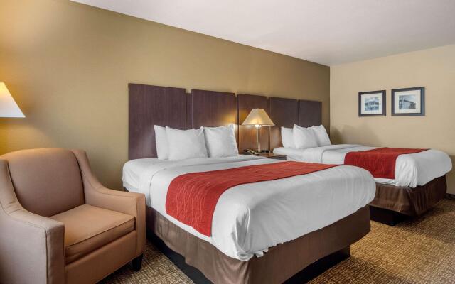 Comfort Inn & Suites Perry National Fairgrounds Area