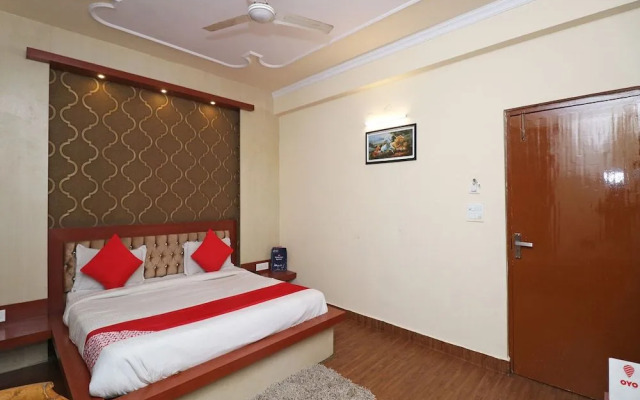 Collection O 7440 Hotel Paradise