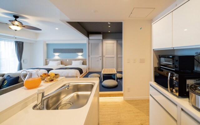 Aqua Palace Chatan by Coldio Premium