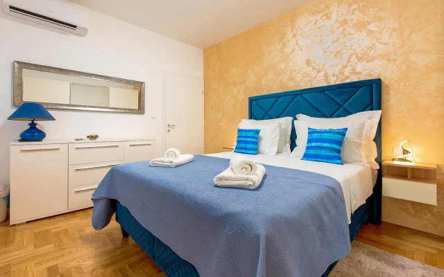 NEW! Luxury Apartment Dona
