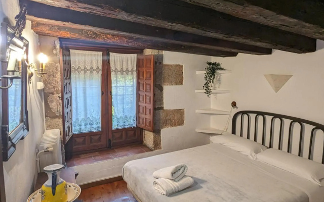 AT Casa de Alfonso VIII