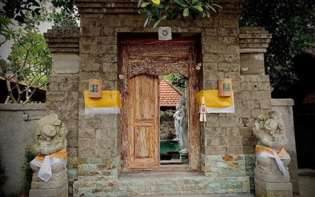 Bumbung Sari Villa