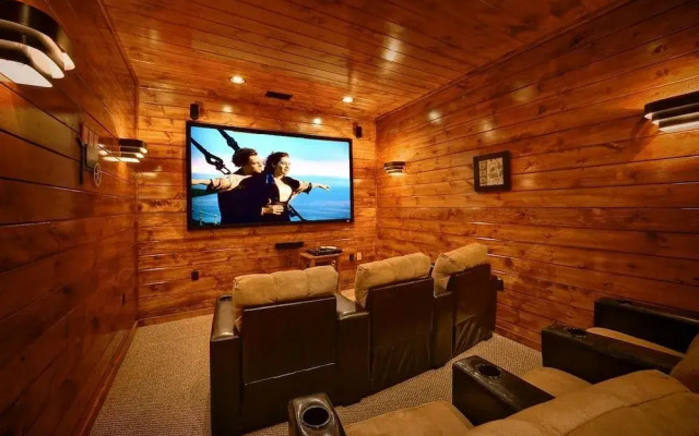 Hilltop Hideaway