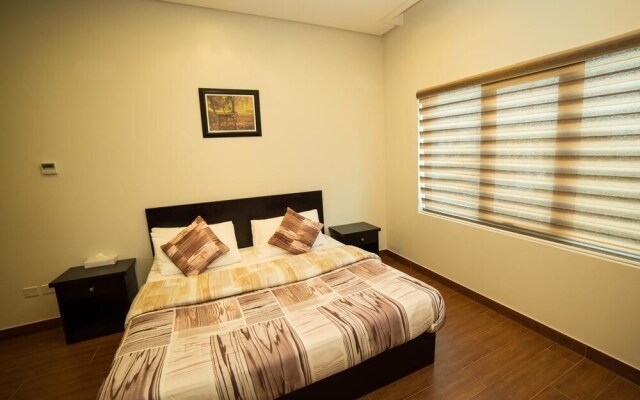Golden Rose Luxury Suites