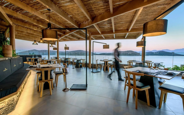 Royal Marmin Bay Boutique & Art Hotel - Adults Only