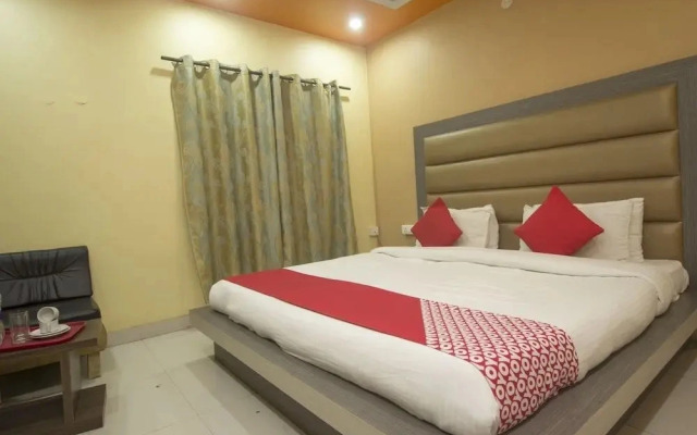 Sudhriti Hotel By OYO Rooms