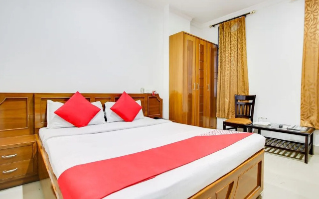 Hotel Royal Park by OYO Rooms