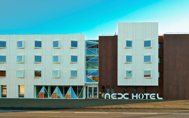 Le NexHotel