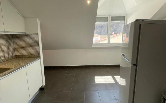 Vita Portucale 2 Bedroom Apartment Campo Ourique