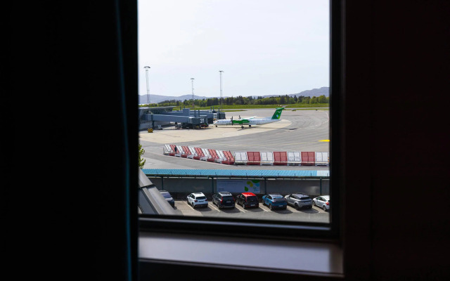 Clarion Hotel Bergen Airport Terminal