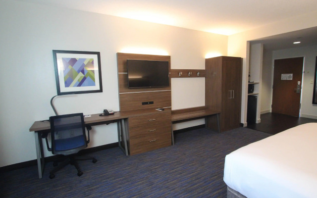 Holiday Inn Express Hotel & Suites Charleston-North by IHG