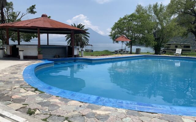 Hotel Bahia Atitlan