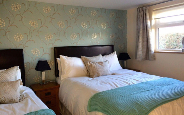 Fourwinds Leisure