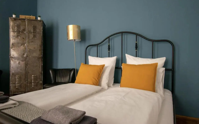 Standard Apartment by Hi5 - Charming Studio (176)