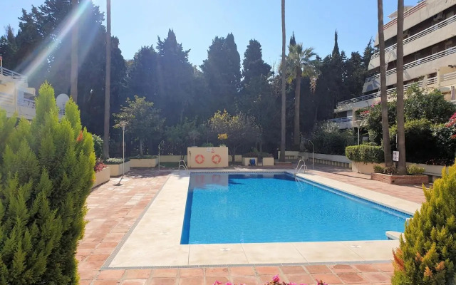 1 Bedroom Apartment Second Line Beach- Parque Marbella Building
