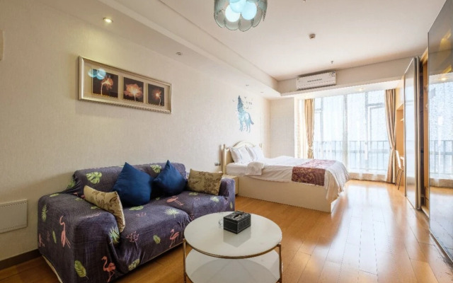 Yixiu Boutique Apartment Guangzhou Hesheng Square