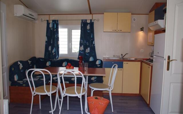 Camping Les Palmiers