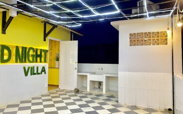 Light and Night Villa