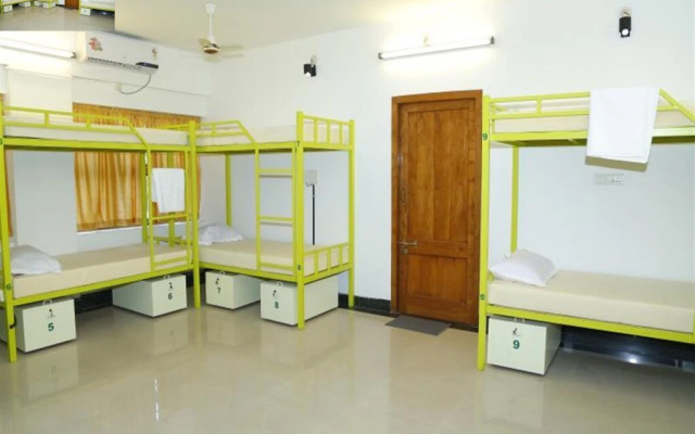 Hostel By The Sea