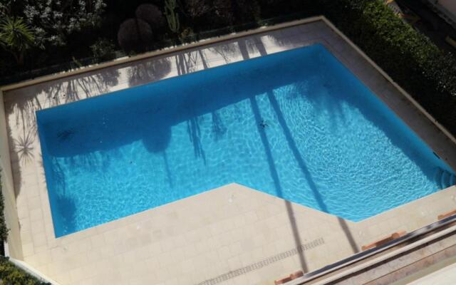 Appartement Menton, 3 pièces, 4 personnes - FR-1-196-226