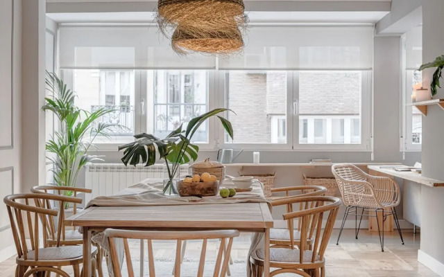 Sanggar - 3 Bedrooms in Almagro