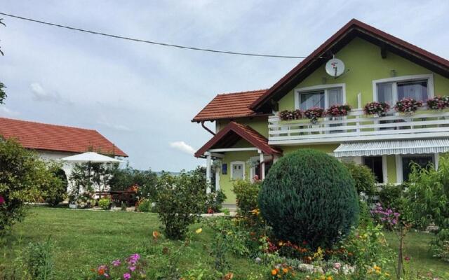 House Antonia