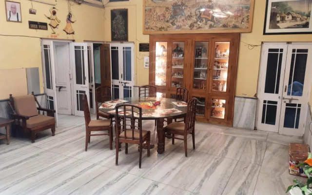 Hotel Prithviraj