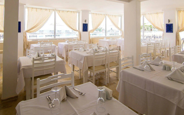 Charm Beach Hotel - All Inclusive