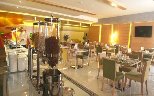 Al Khoory Executive Hotel