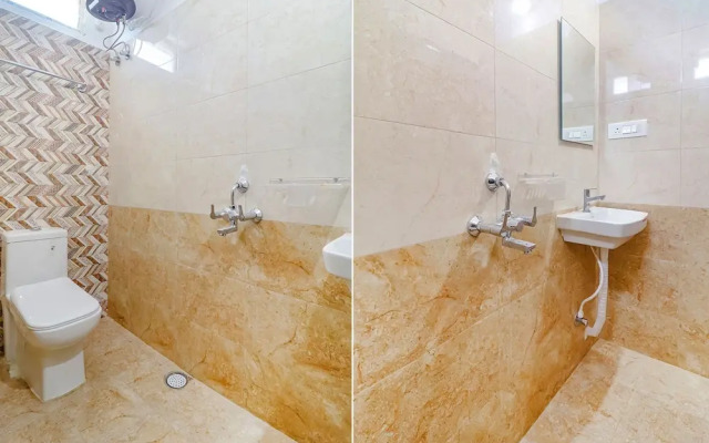 FabHotel Broholic Suites I