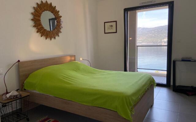 Appartement tout confort pieds dans l'eau