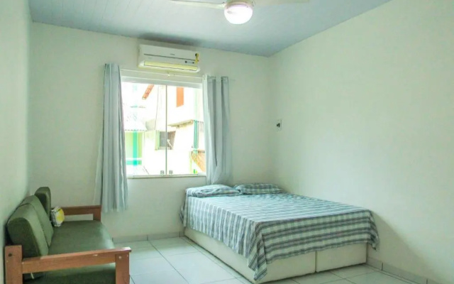 Casa com WiFi a 230m da Praia de Garatucaia-RJ