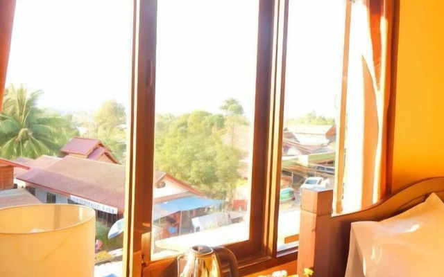 Vang Vieng Camellia Hotel
