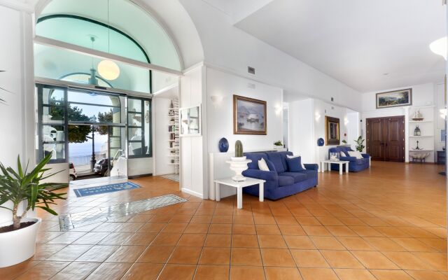 Panorama Palace Hotel