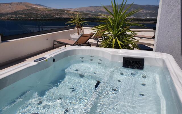 Holiday home Trogir 4