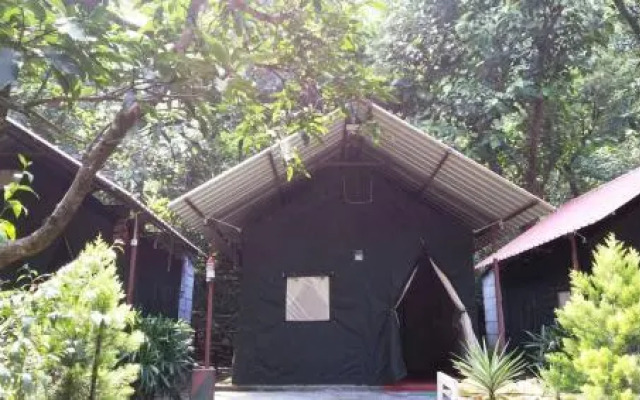 Pebbles Resort