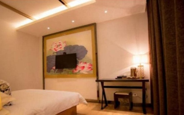 Starway Hotel Hami Railway Station – Guest Rooms – Hami