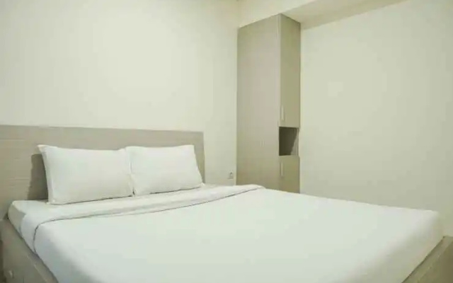 Modern and Comfy 2BR at Meikarta Apartment By Travelio