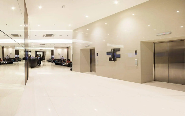 Bayfront Hotel Cebu - North Reclamation