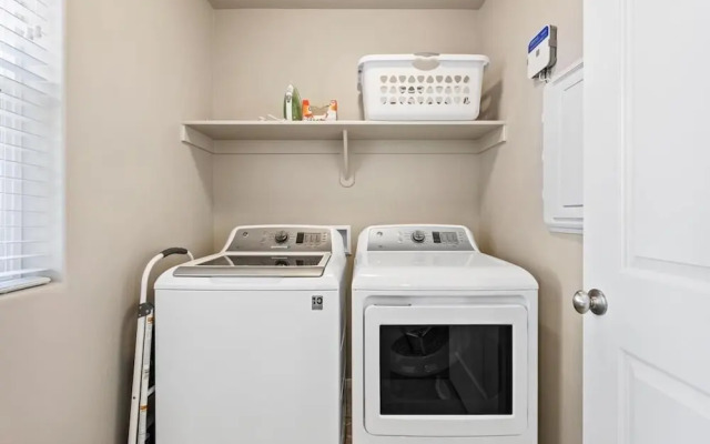 Sienna Stay 5 Bedroom Townhouse