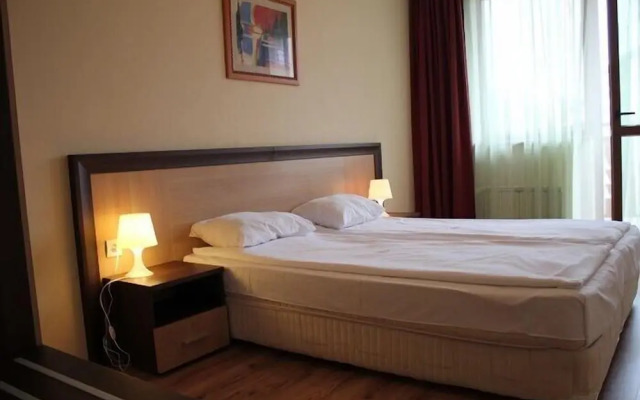 Nevada Aparthotel