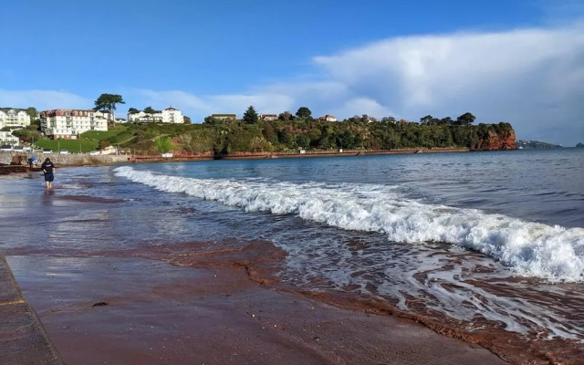 English Riviera Coastal Holiday Home in Devon UK