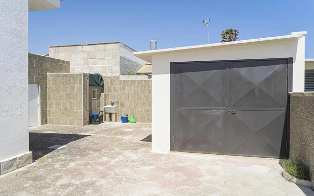 Villa Milon Near The Sea