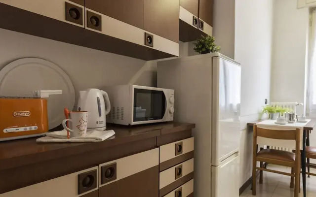 JOIVY Welcoming 1BR apt next to Villa Olmo