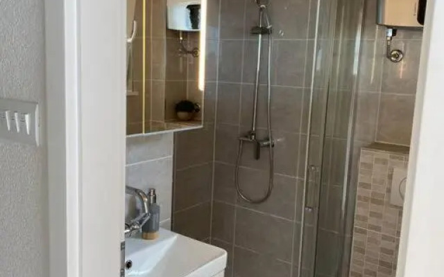 Villa Mala - Pool - Jacuzzi - 5 min. zum Meer
