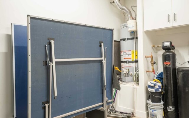 Desert Azul by RedAwning