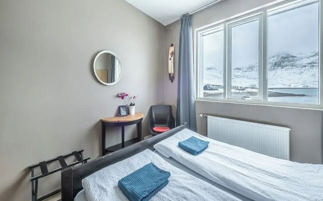 Stöð Guesthouse & Aparments
