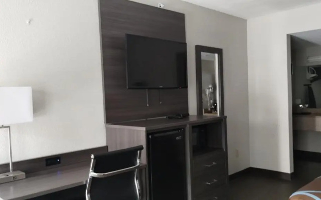 Super 8 Dania/fort Lauderdale